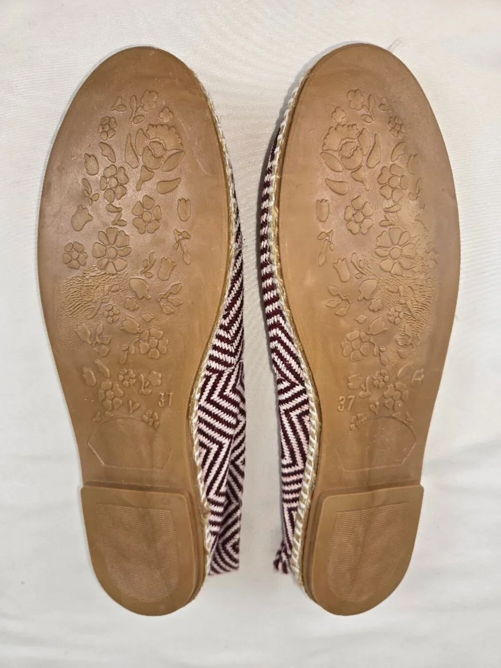 Handmade Turkish Espadrilles Red White Herringbone Pattern Slip On Style NWOT
